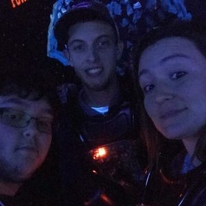 Meet your Posher, Lee